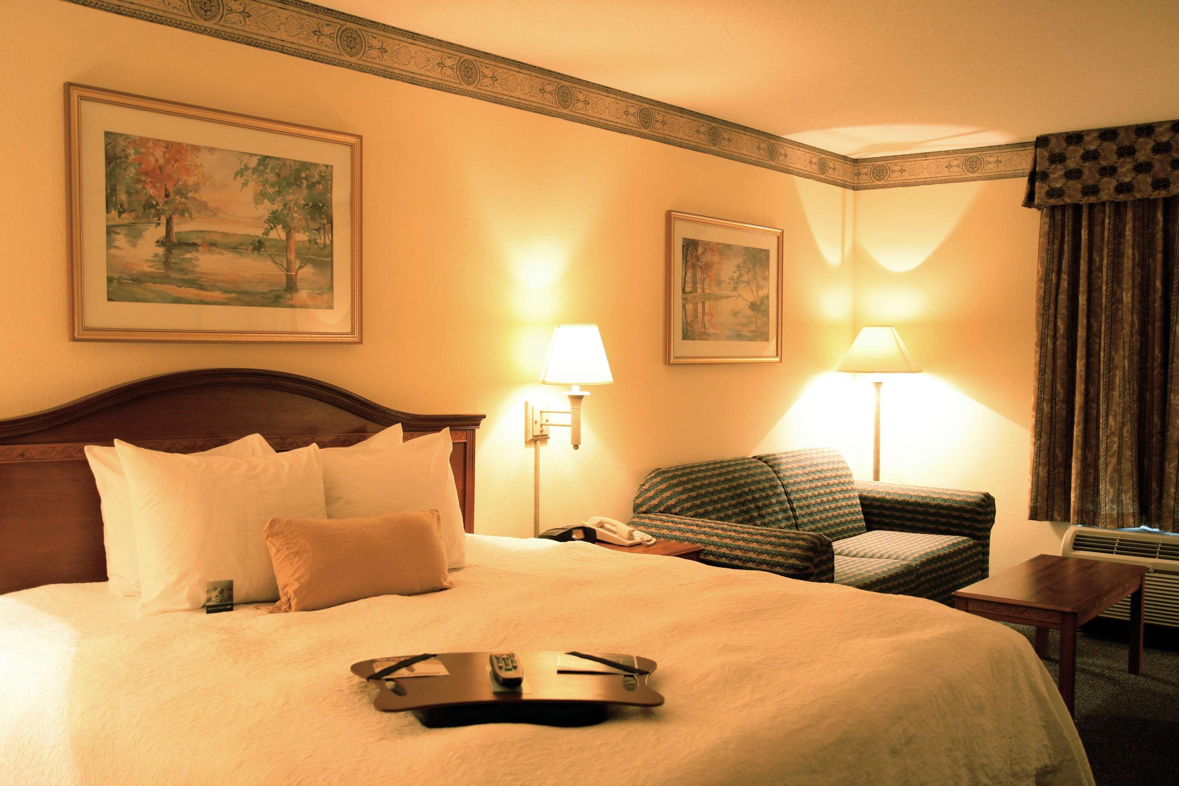 Hotel Hampton & Suites-atlanta Airport North-i-85 3*
