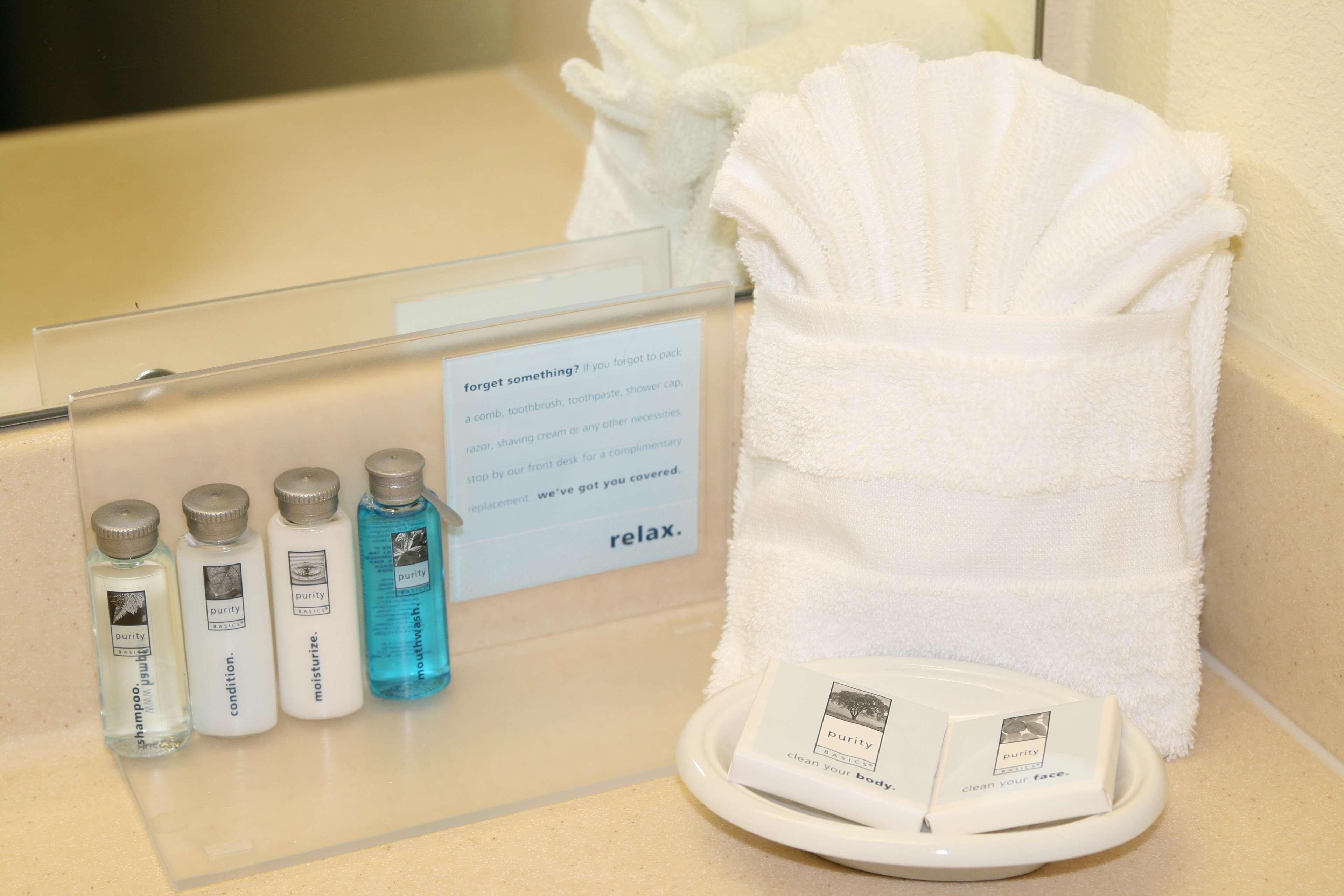 Hampton & Suites-atlanta Airport North-i-85 3*