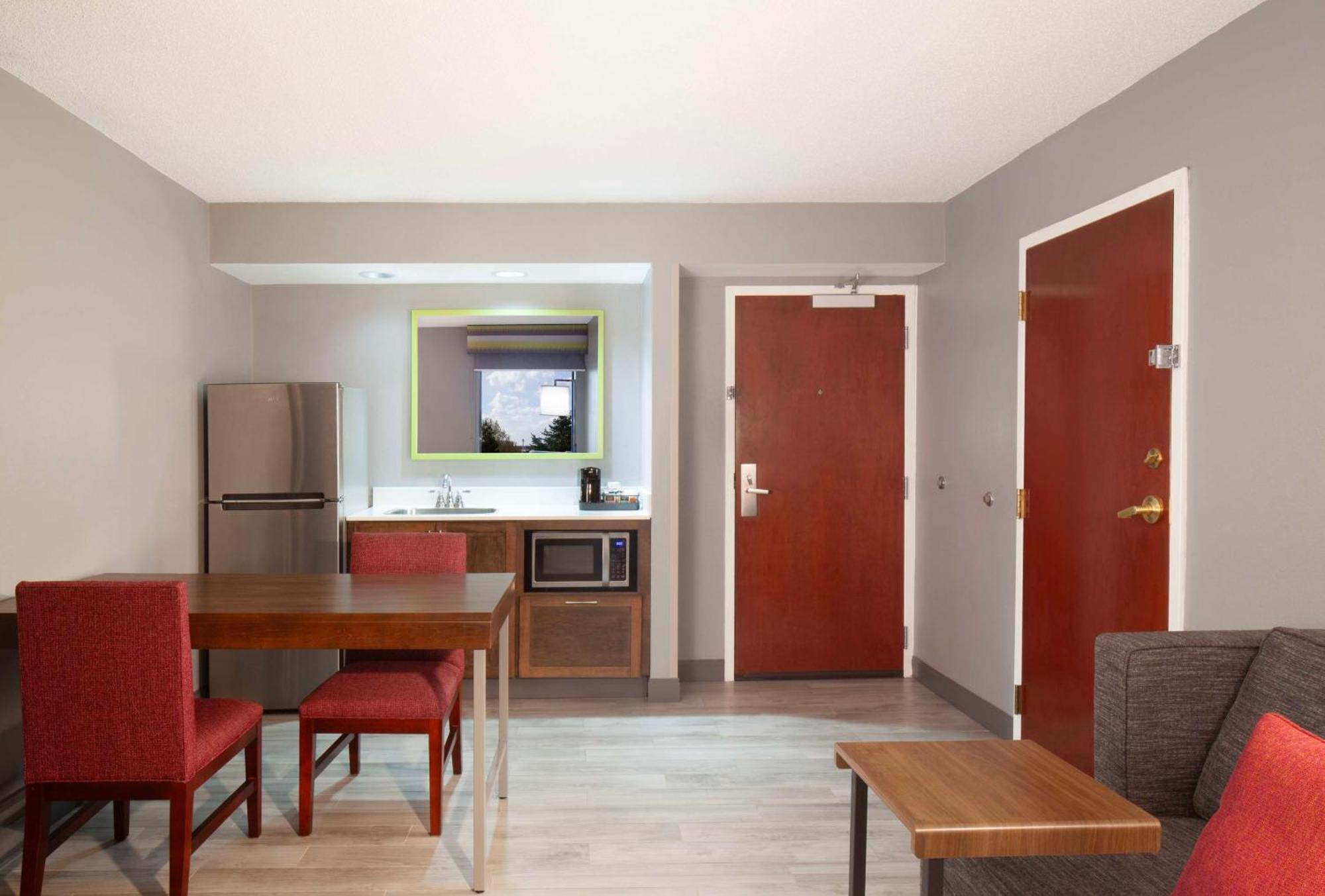 Hotel Hampton & Suites-atlanta Airport North-i-85 Hapeville