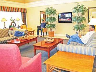 Hampton & Suites-atlanta Airport North-i-85 Hapeville