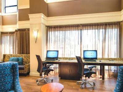 Hotel Hampton & Suites-atlanta Airport North-i-85 Hapeville